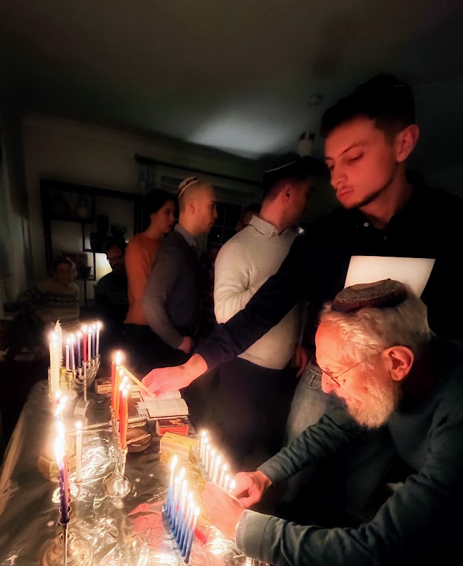 Featured image for “Kehillat Kernow celebrates the Last Night of Chanukah”